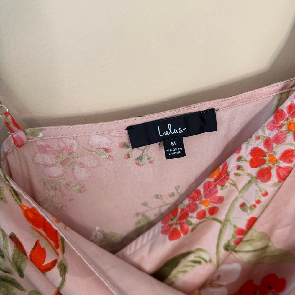 Lulus pink floral print satin midi dress wedding guest final size M - Picture 5 of 7
